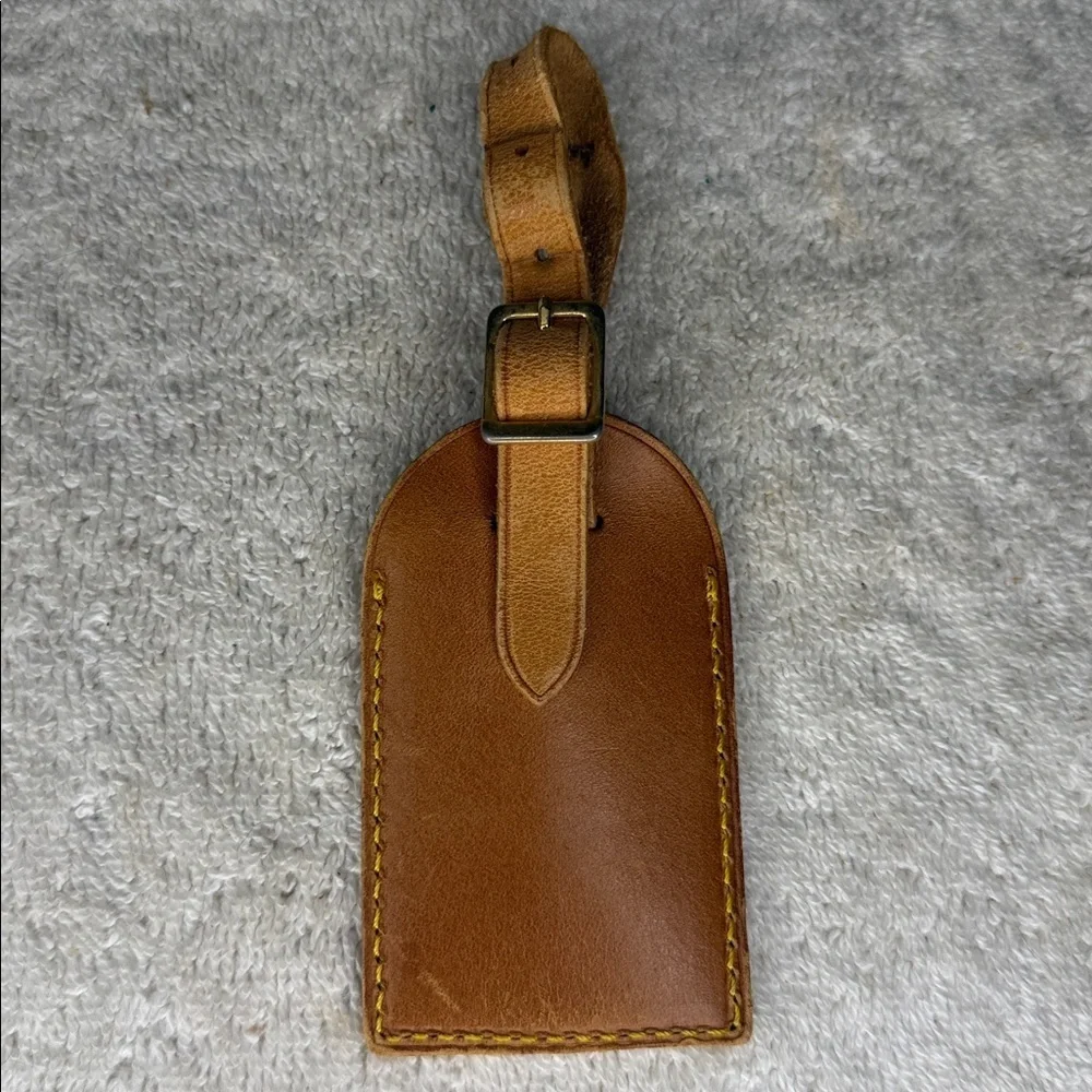 Vintage Louis Vuitton Luggage Tag and Poignier in Vachetta Leather (13N)